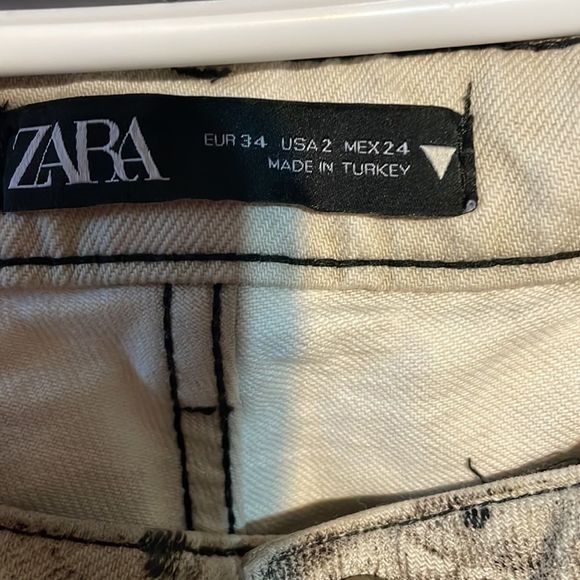 Zara jeans - Picture 2 of 3